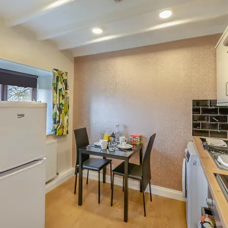 2 Bed In Oc-m30328 *